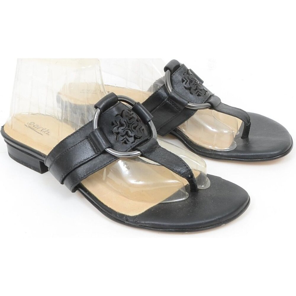 Earth Shoes Mykonos Tinos‎ Women's 9 Thong Sandals Silver Ring Vegan Leather